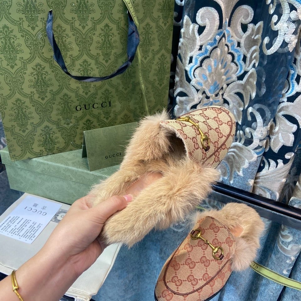 Gucci Princetown Lamb Fur Slippers Rust Natural view 8