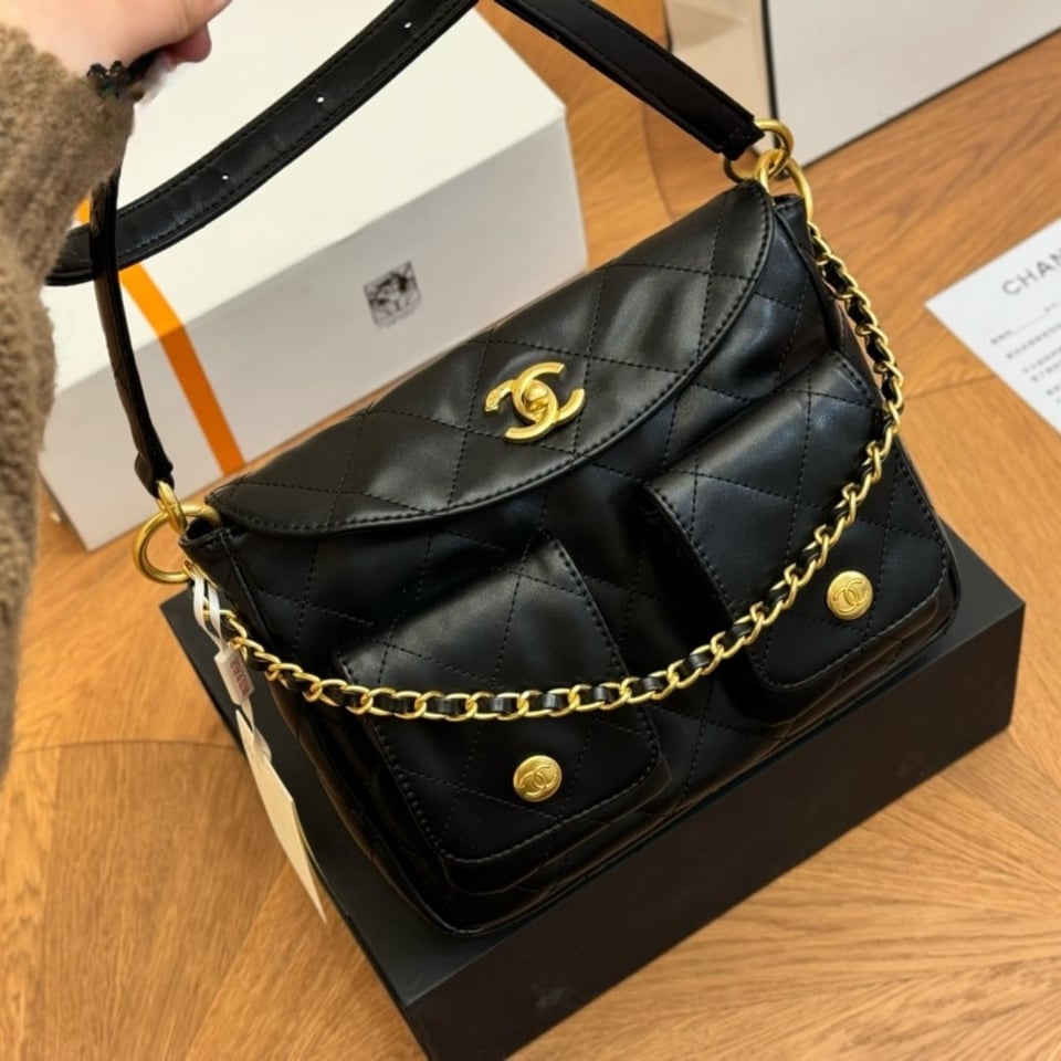 Chanel Hobo Bag Glossy Calfskin Black 25Cm/9.8in view 3