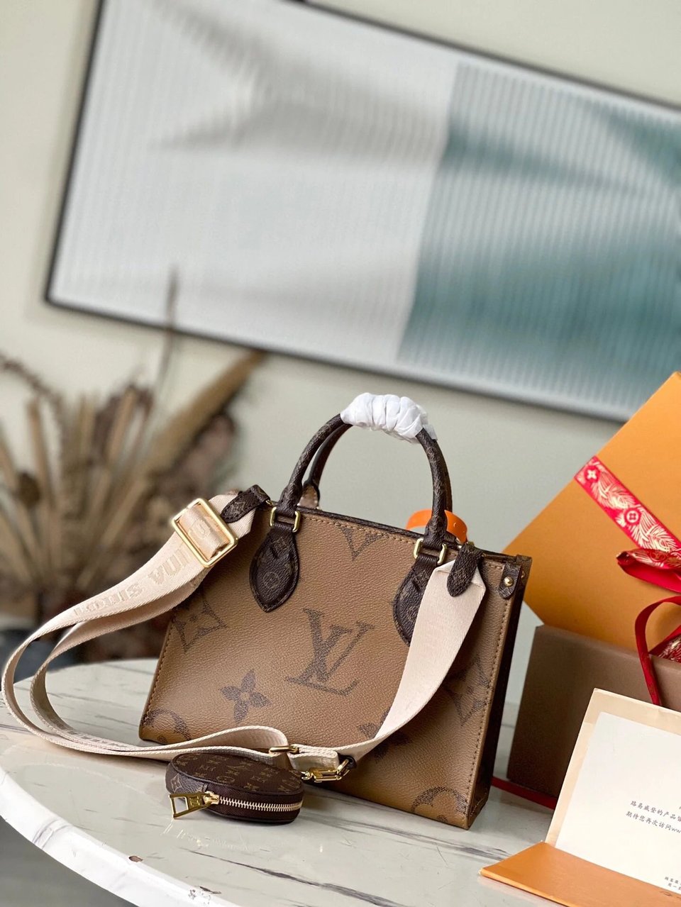 Louis Vuitton Onthego Vuitton 25 M46373 view 6