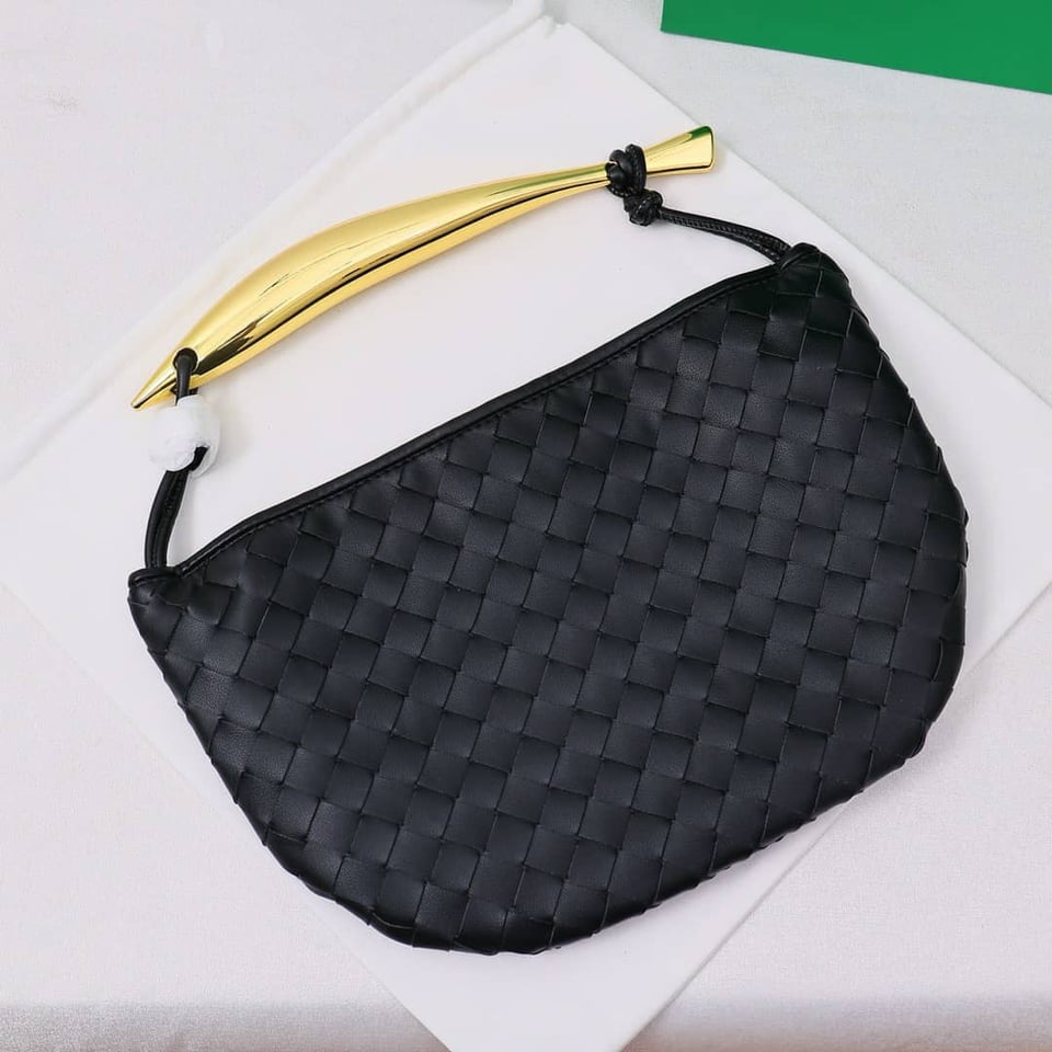 Bottega Veneta Sardine Handle Bag Black 33Cm view 8