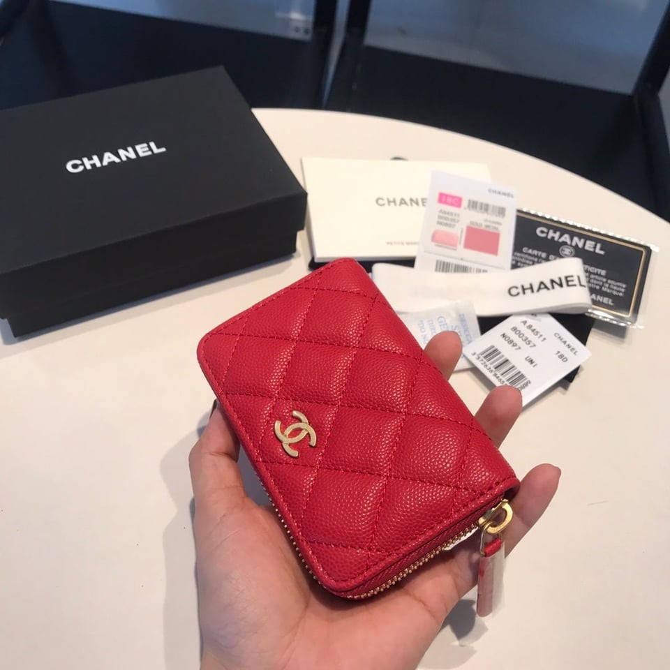 Chanel Zipped Caviar Purse 11 Red Calfskin Gold Icon view 5