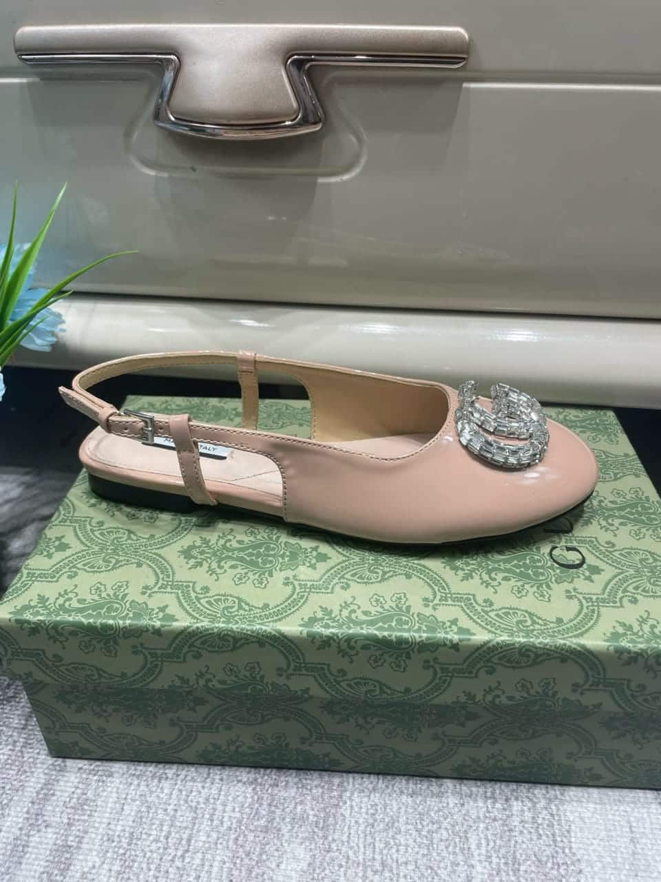 Gucci Logo Embellished Slingback Flats Light Pink view 7