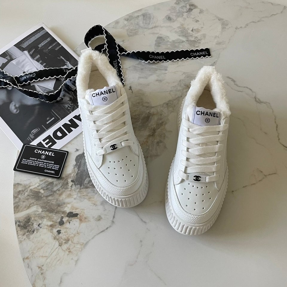 Chanel Winter Fur Sneakers White view 5