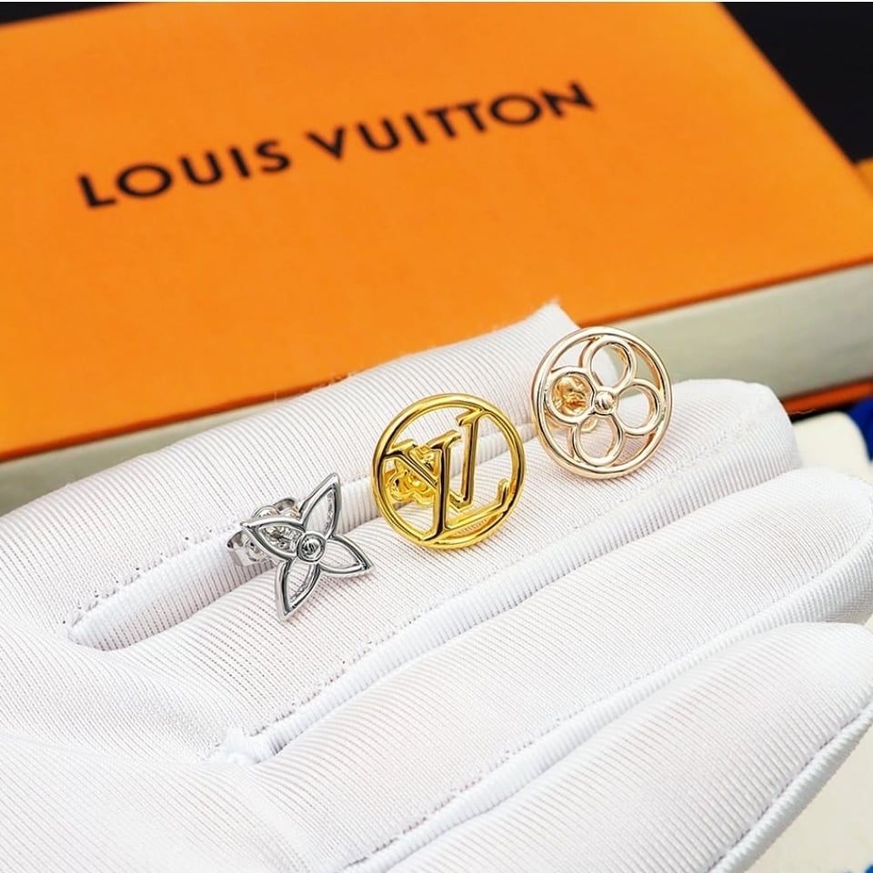 Louis Vuitton Lv Lace Earrings M01041 view 5