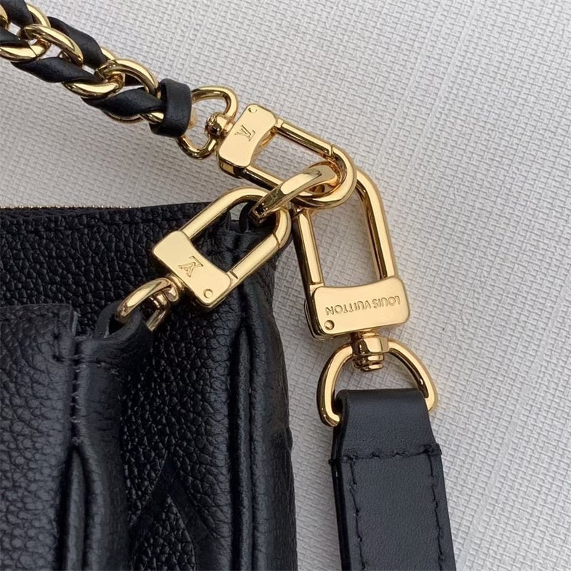 Louis Vuitton Multi Pochette Accessoires 25Cm Black Noir view 7