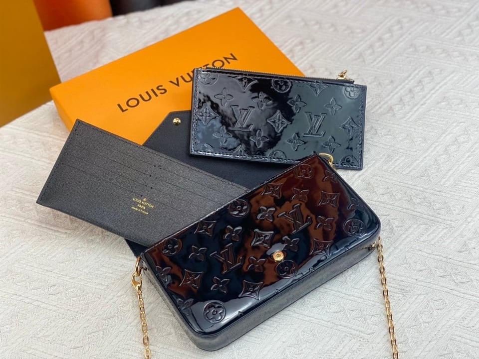 Louis Vuitton Pochette F Lice Amarante Monogram Vernis Black 21Cm view 3