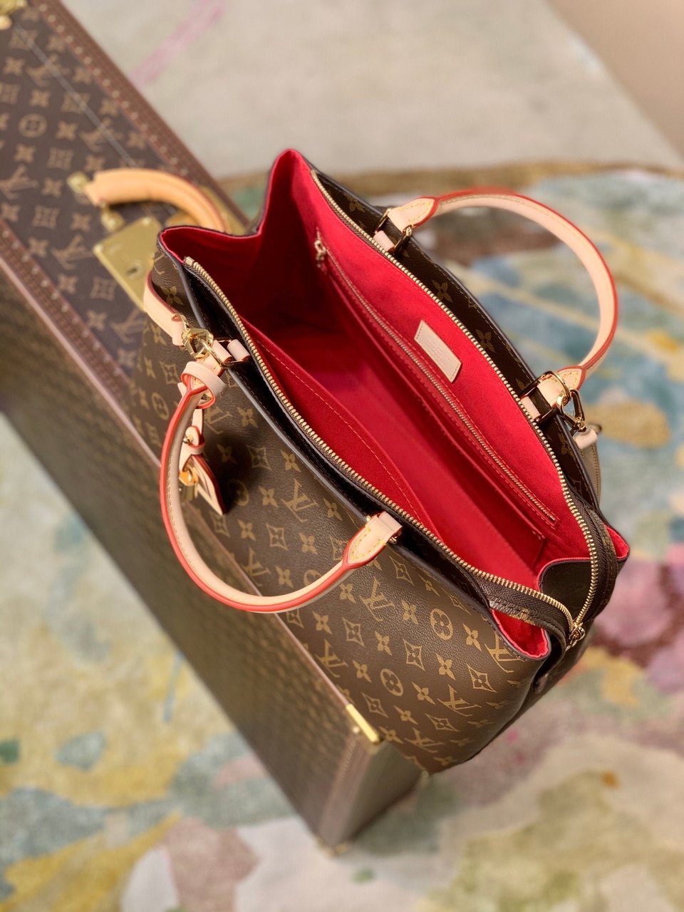 Louis Vuitton Grand Palais 34Cm view 9