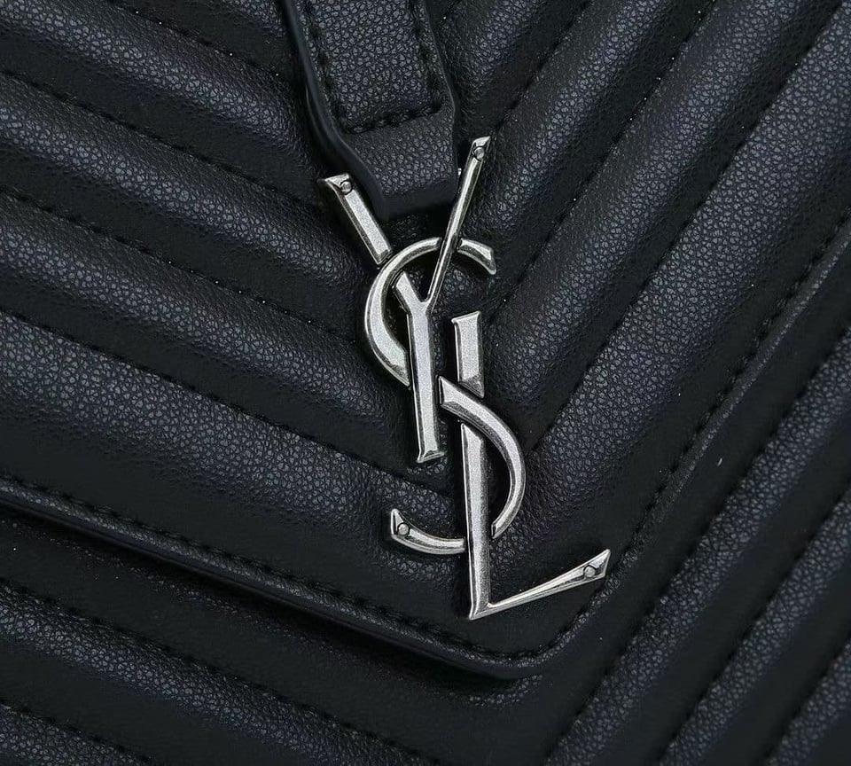 Saint Laurent College Large Chain Bag Black 32Cm view 3