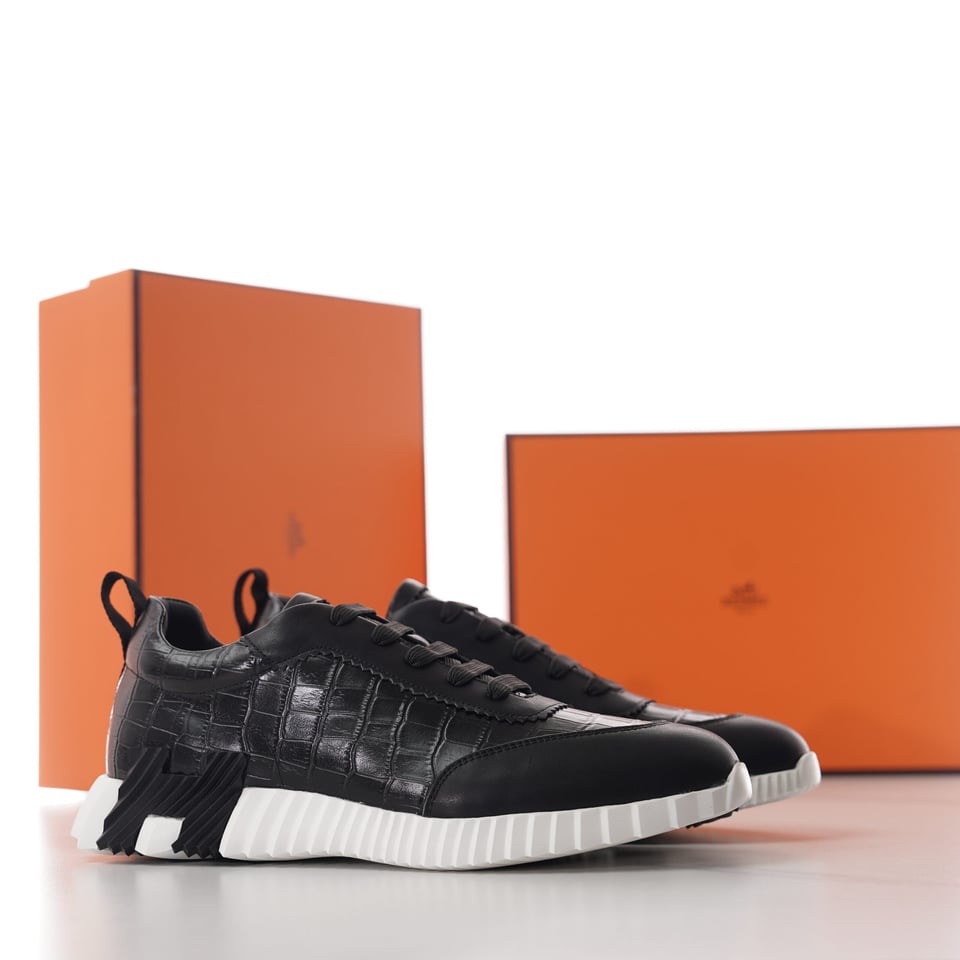 Hermès Day Sneaker Black Crocodile Leather for Men view 3