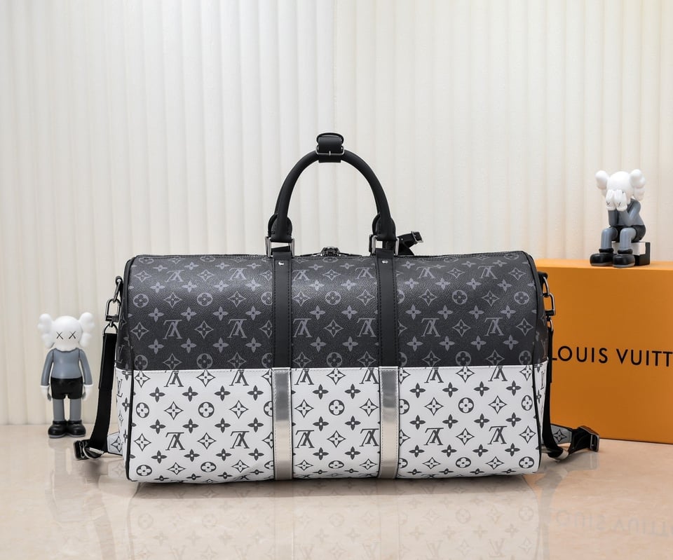 Louis Vuitton Keeppall Bandouliere Monogram Eclipse view 11