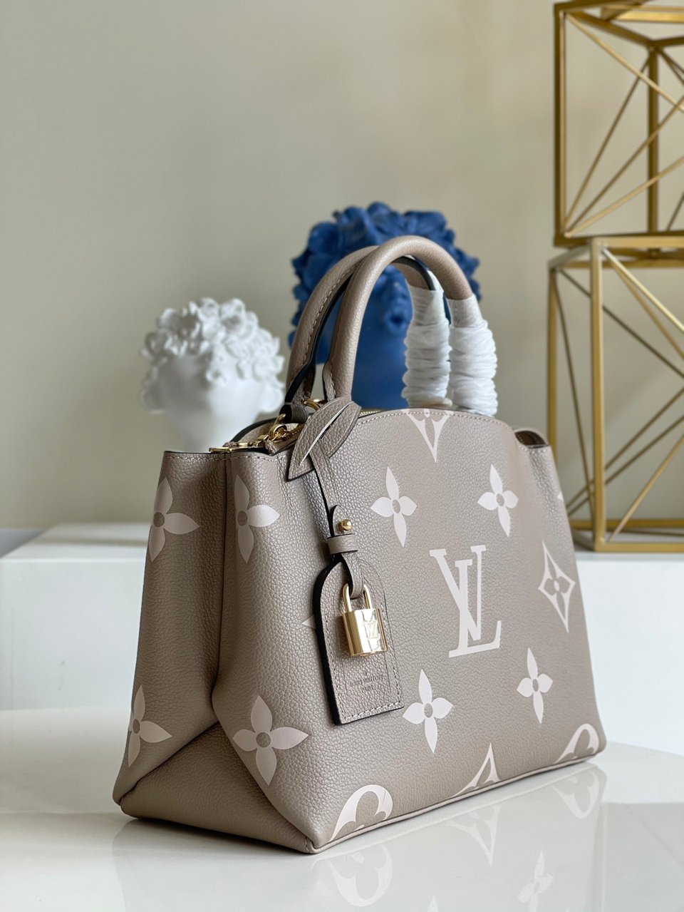 Louis Vuitton Petit Palais 29Cm Cr Me view 4