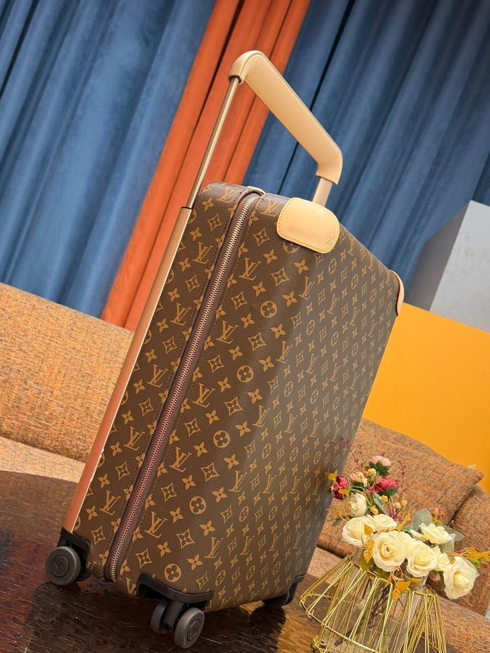 LV Horizon 55 Monogram Brown Beige Trim Carry-On Suitcase 55cm/21.6in view 5