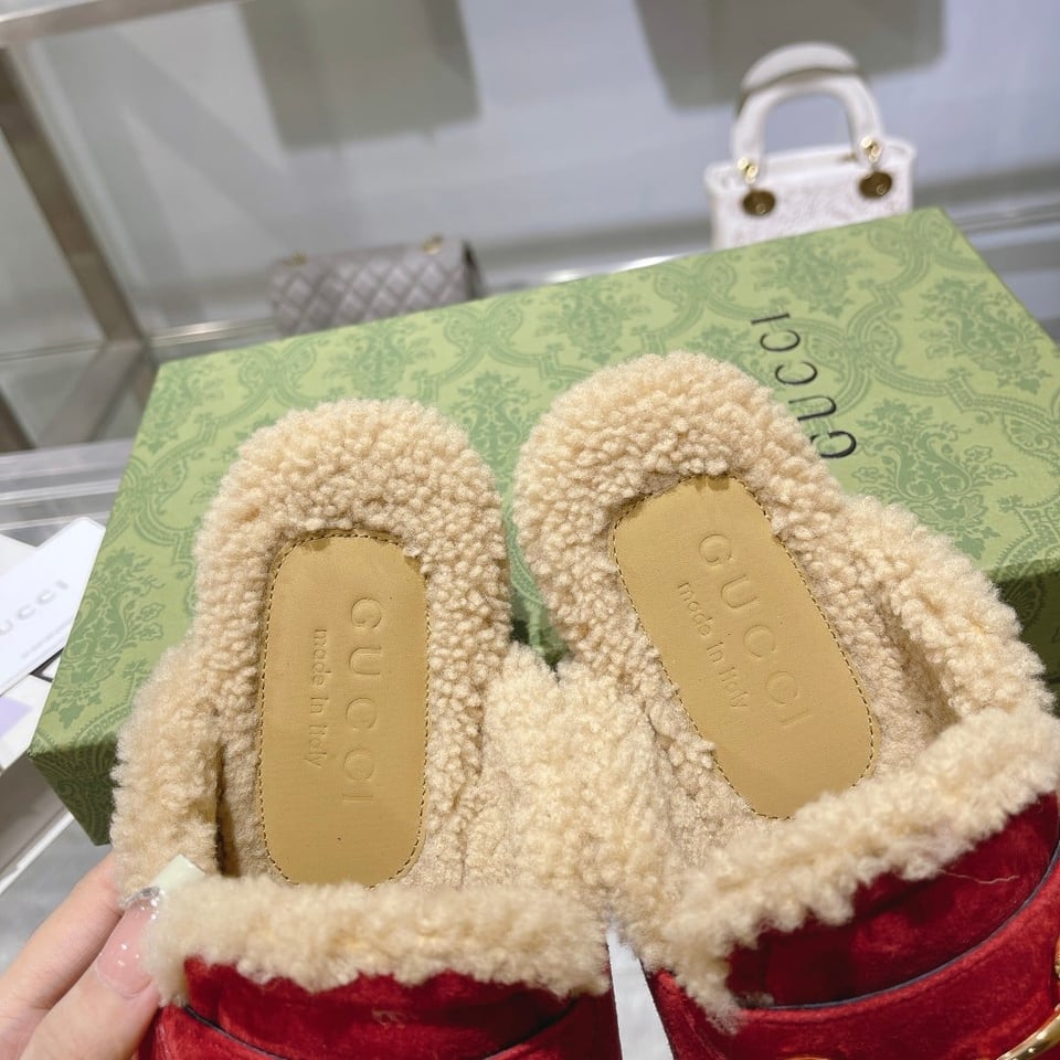 Gucci Women’S Mule With Horsebit Suede Leather Red view 5