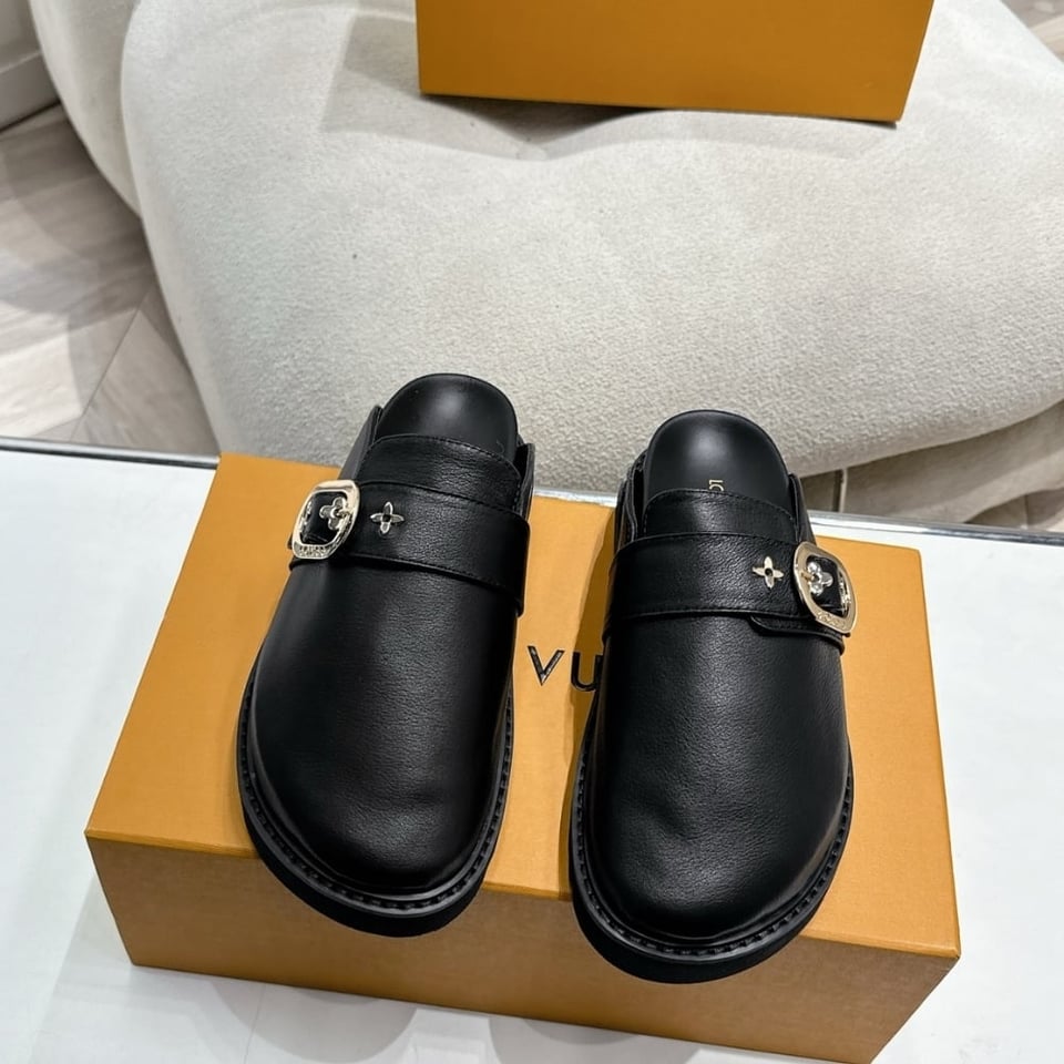 Louis Vuitton Cosy Flat Comfort Clog Black 1Agvpt view 3