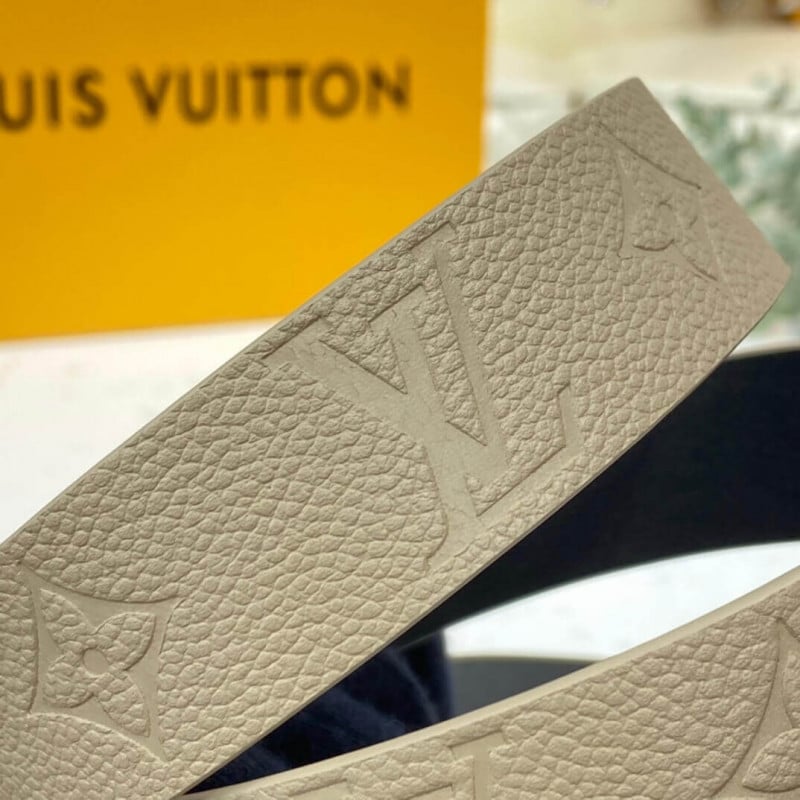 Louis Vuitton LV Iconic 30mm Reversible Belt M0328V view 8