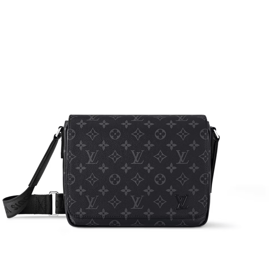 Louis Vuitton District Pm Bag Monogram Black 26Cm M46255 For Men view 2