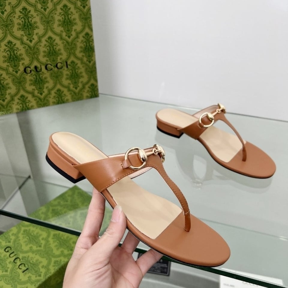 Gucci Women’S Thong Sandal With Horsebit Light Brown ?816590 C9D00 2712 view 6
