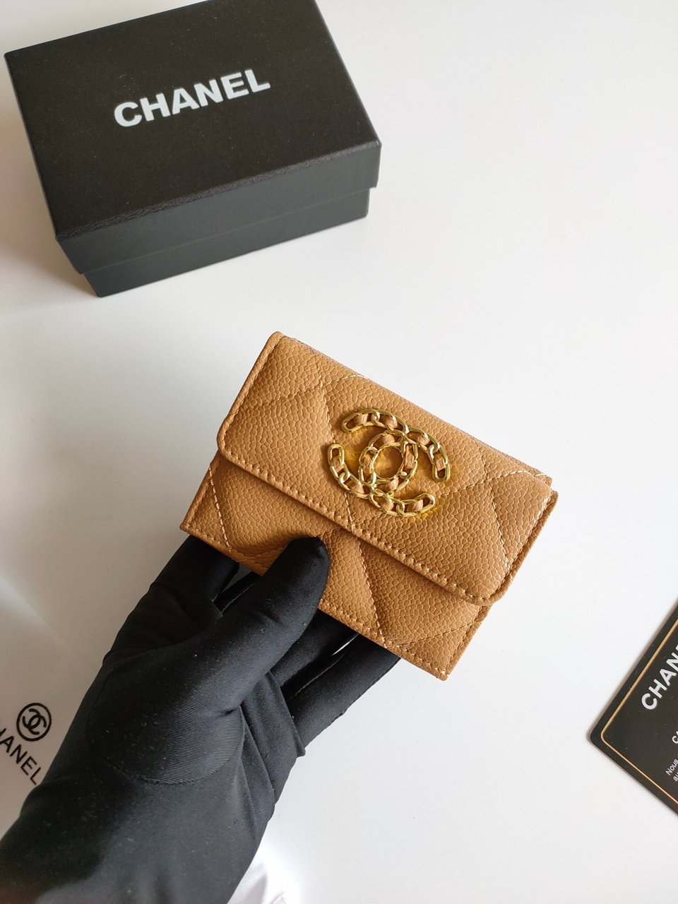 Chanel Trifold Purse 12 Amber Grained Calfskin Gold Icon view 6