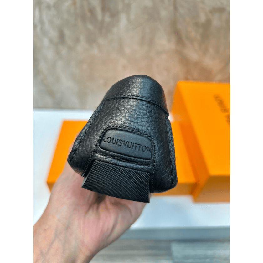 Louis Vuitton LV Monte Carlo Mocassin Black Loafers for Men view 5