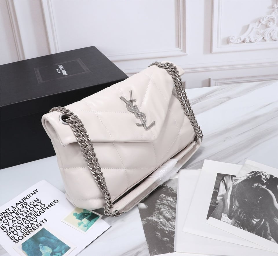 Saint Laurent Loulou Small Chain Bag In Matelasse Y White Silver 29Cm view 3