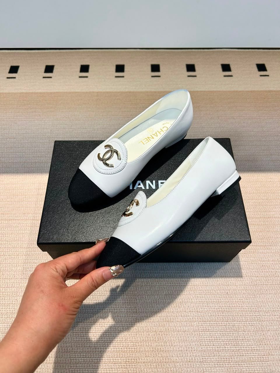 Chanel Lambskin Grosgrain Ballerinas With Gold CC Logo White &amp; Black Lambskin G39845 view 11
