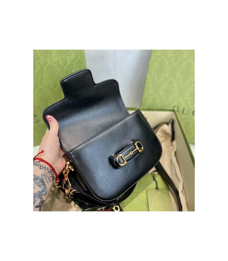 Gucci Horsebit 1955 Mini Bag in Black Leather 20.5cm/8.1in view 12