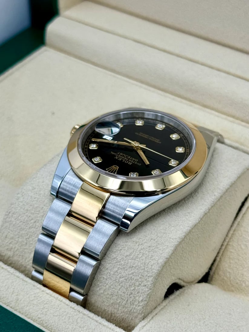 [Superclone] Rolex Datejust 41mm Bright Black Dial Smooth Oyster 126303 view 3