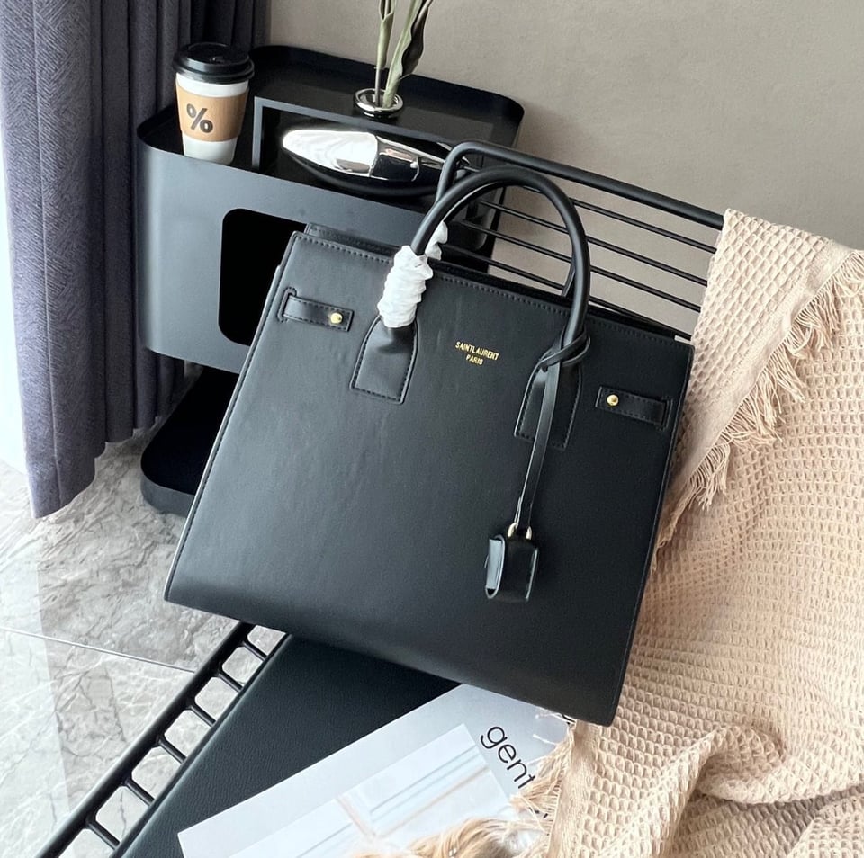 Saint Laurent Sac De Jour Supple Baby In Grained Leather 32Cm Black view 10