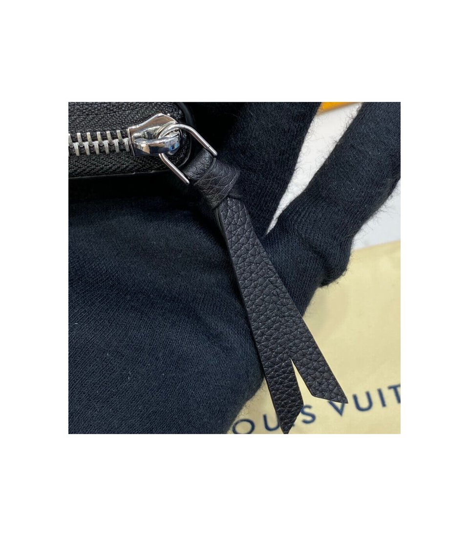 Louis Vuitton Lockme Zippy Coin Purse Black view 8