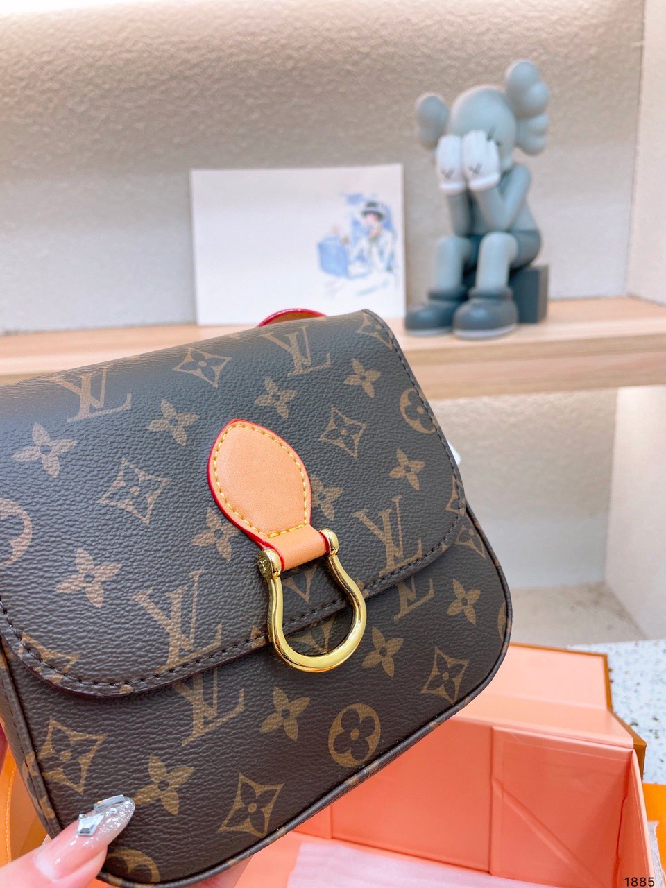 Louis Vuitton Monogram Canvas Saint Cloud Bag 18Cm view 3