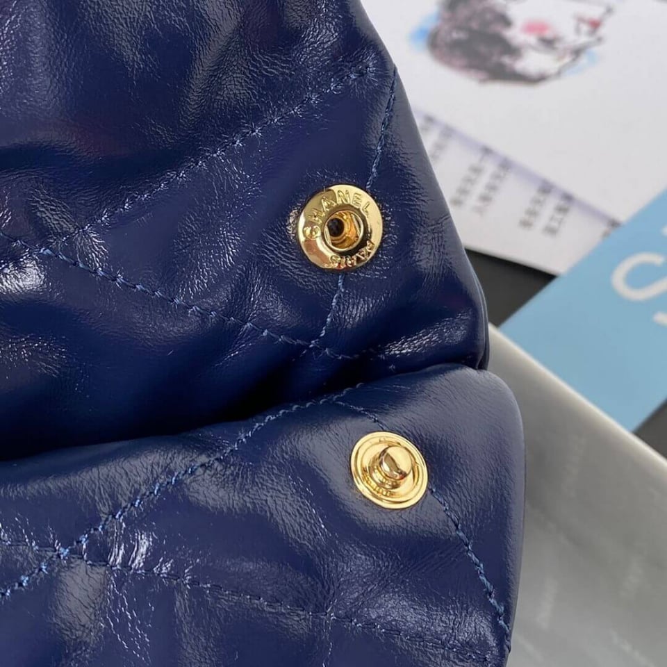 Chanel 22 Small Handbag Shiny Calfskin Blue Gold view 10