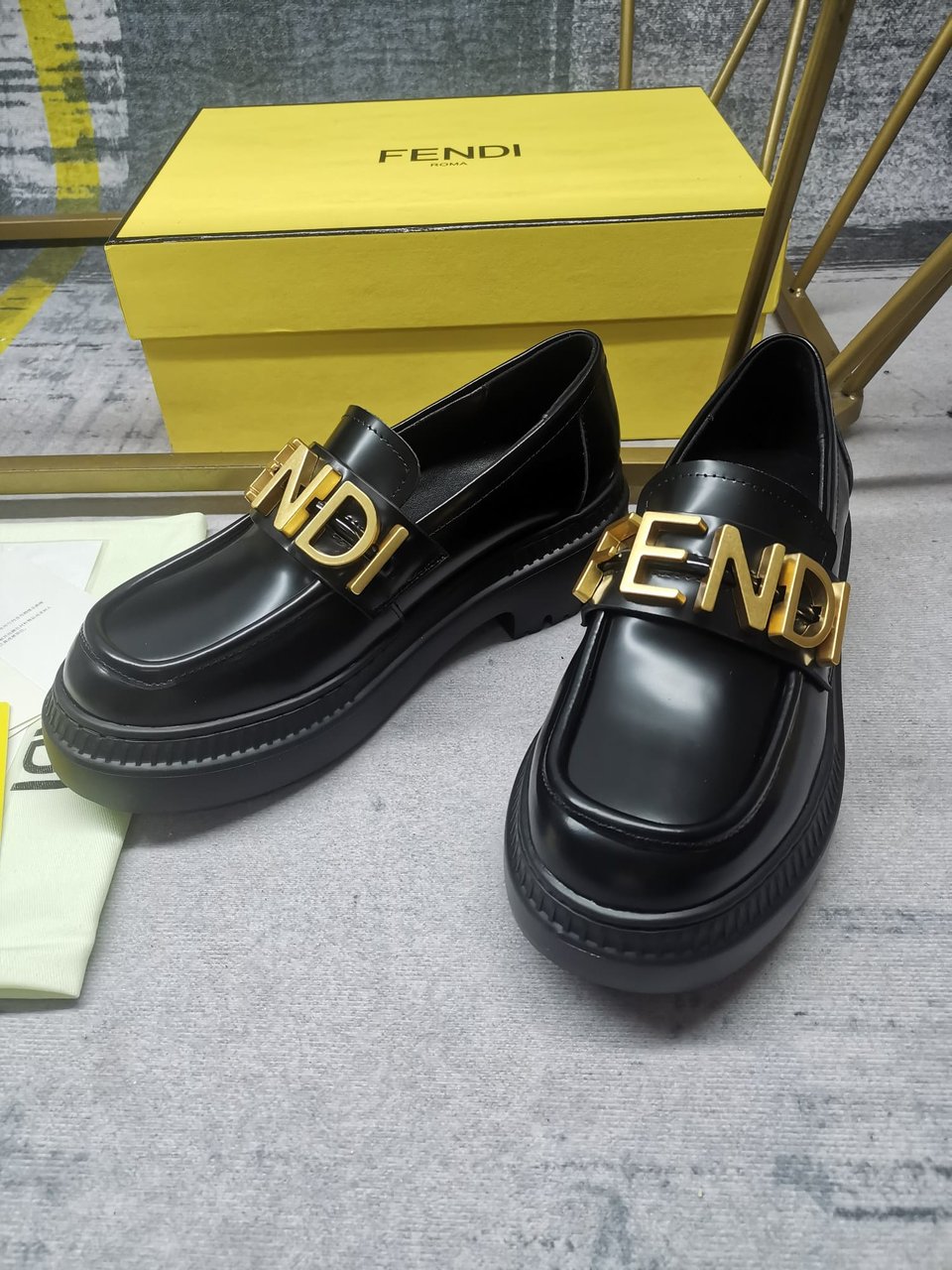 Fendigraphy Smooth Leather Loafers Black view 4