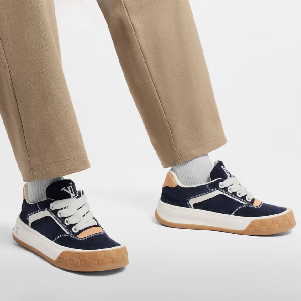 Louis Vuitton Tilted Sneakers Navy Blue The Underside Of Calfskin 1AJ749 view 2