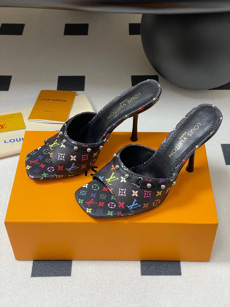 Louis Vuitton LV x TM 6AM Mule 1AGWT2 Black view 3