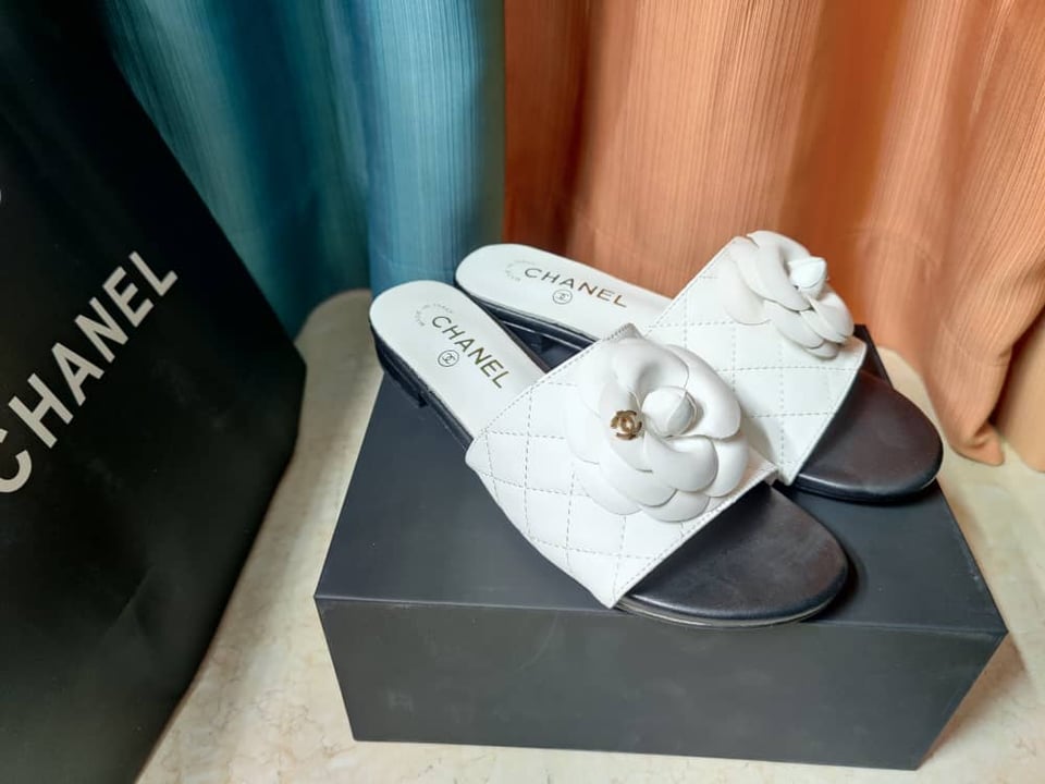 Chanel Camellia Leather Slides White view 6