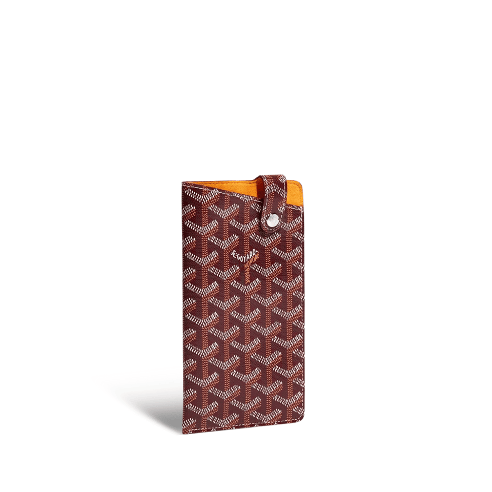 Goyard Montmartre Gm Case 18 Cm Wine Red Goyardine Canvas view 2