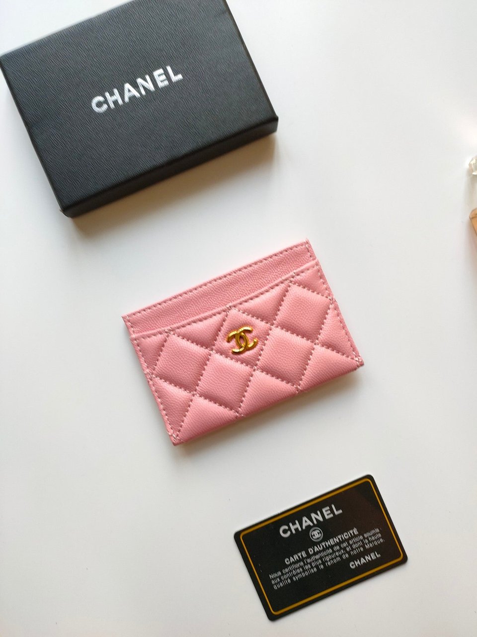 Chanel Card Holder 11.2 Pink Grained Calfskin Gold Icon view 3