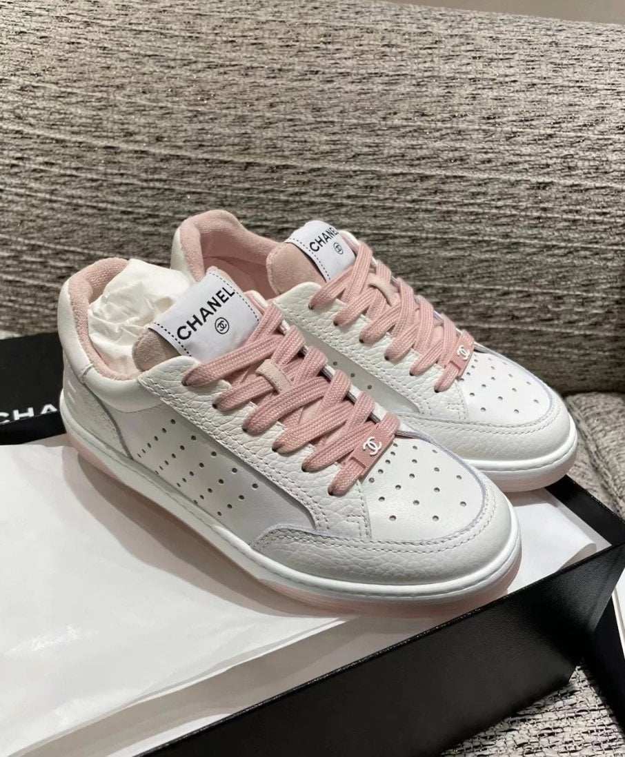 Chanel Runner Trainer Sneakers White And Pink G35934 view 3