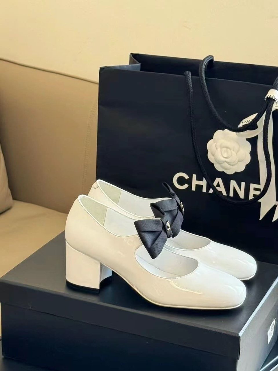 Chanel Mary Janes White And Black G45356 B15113 Nt688 view 8