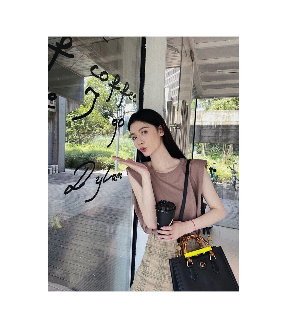Gucci Diana Small Tote Bag Black view 8