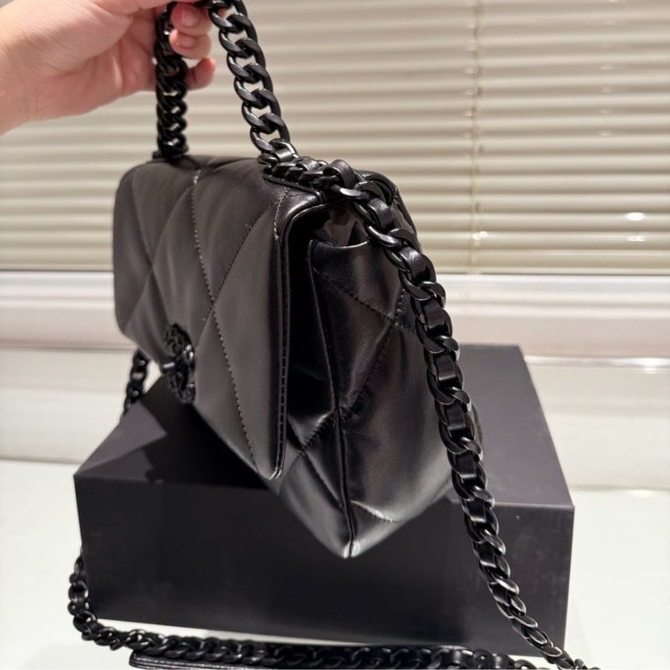 Chanel Cc Flap Bag In Black 26Cm/10.2in view 8