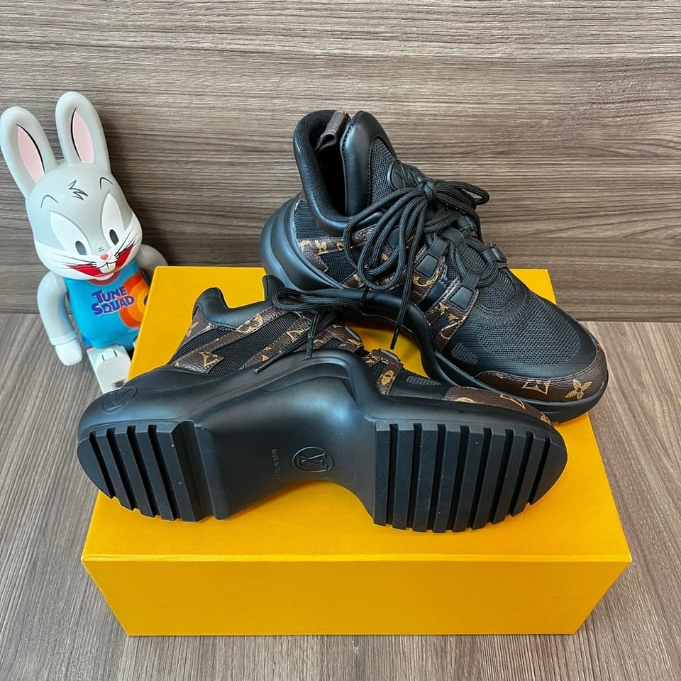Louis Vuitton Archlight Sneaker Black 1A43Lb view 4