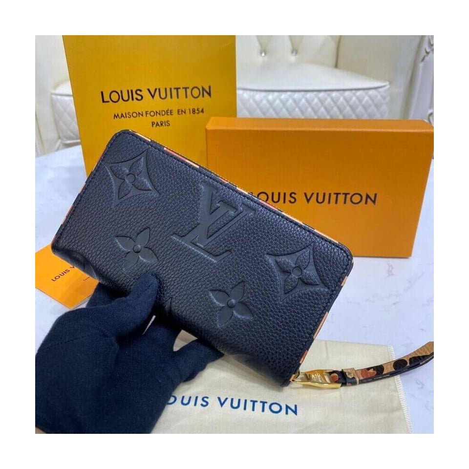 Louis Vuitton Monogram Empreinte Leather with Animal-Print Zippy Wallet Black view 5