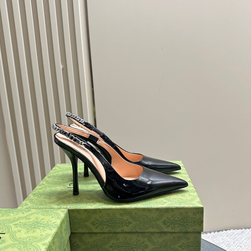 Gucci Signoria Slingback Pump Black view 4