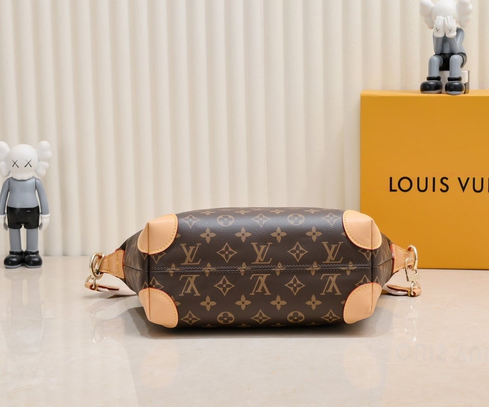 Louis Vuitton Tote Bag Monogram Canvas Beige 26Cm view 5