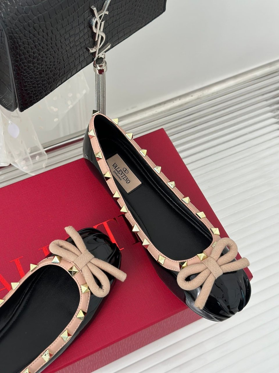 Valentino Garavani Rockstud Patent Leather Ballerina Black 3W2S0Hq5Vnw N71 view 7
