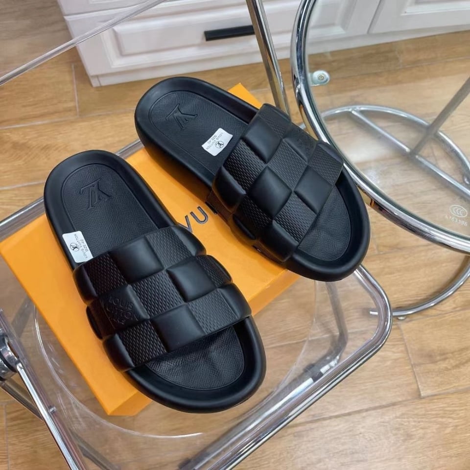 Louis Vuitton Waterfront Mule Maxi Damier Rubber Black view 7