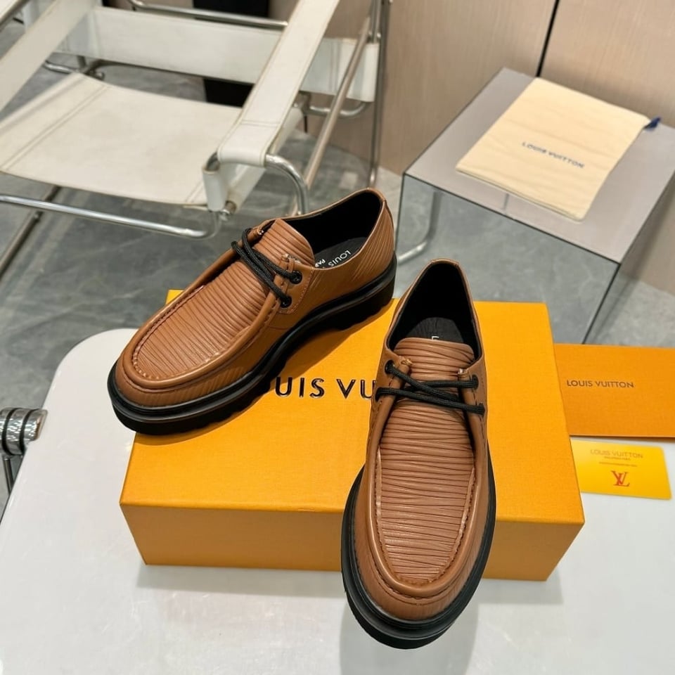 Louis Vuitton Ranger Derby Brown view 4