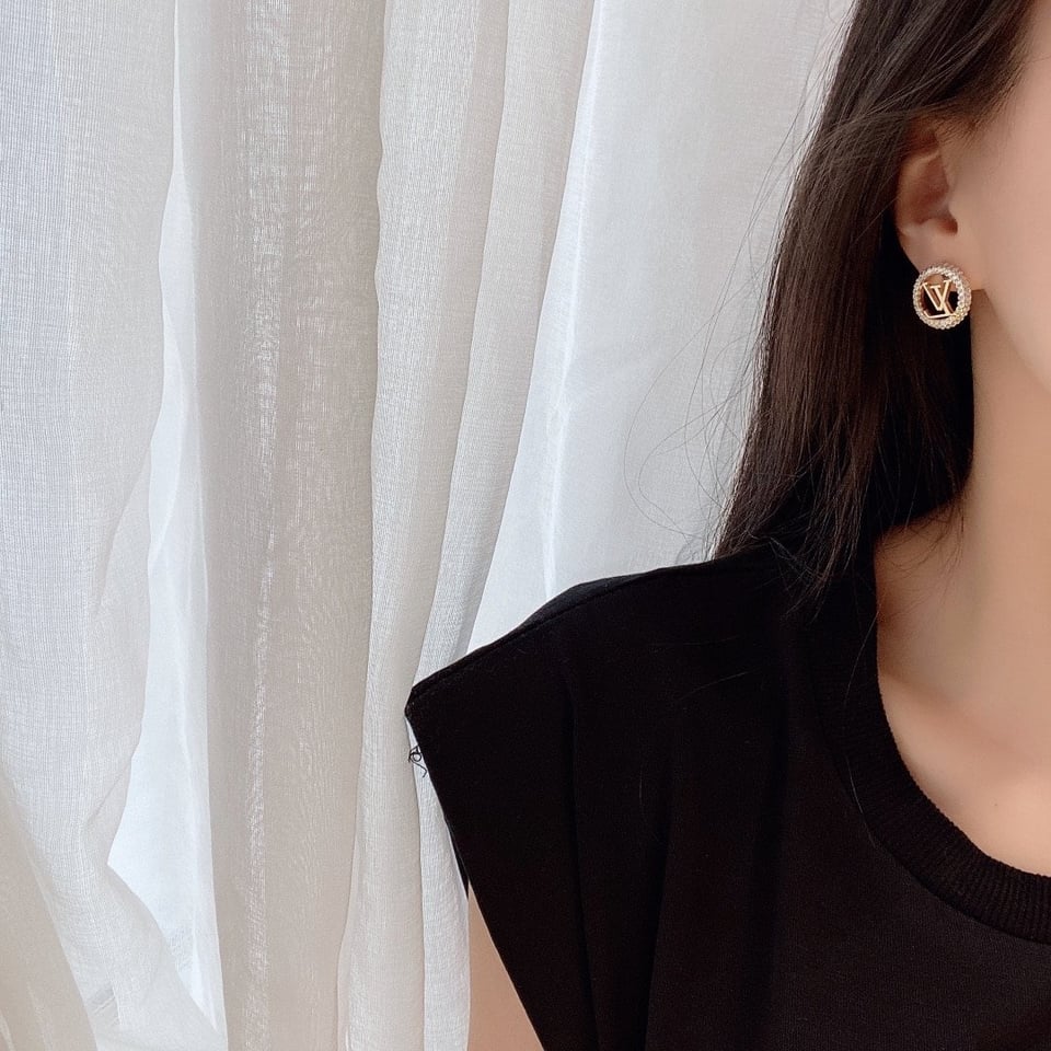 Louis Vuitton Louise By Night Earrings Gold M00757 view 6