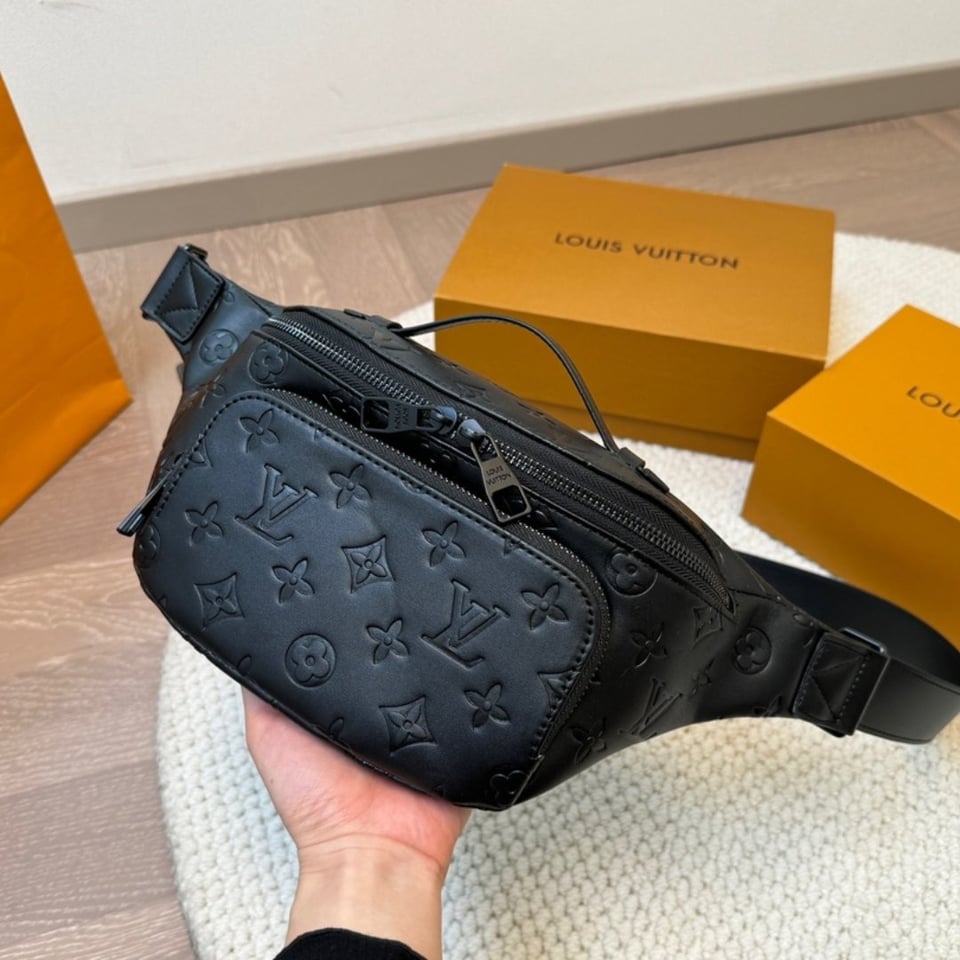 Louis Vuitton Rush Bumbag Monogram Shadow Calfskin Leather Black 31Cm M47058 view 5